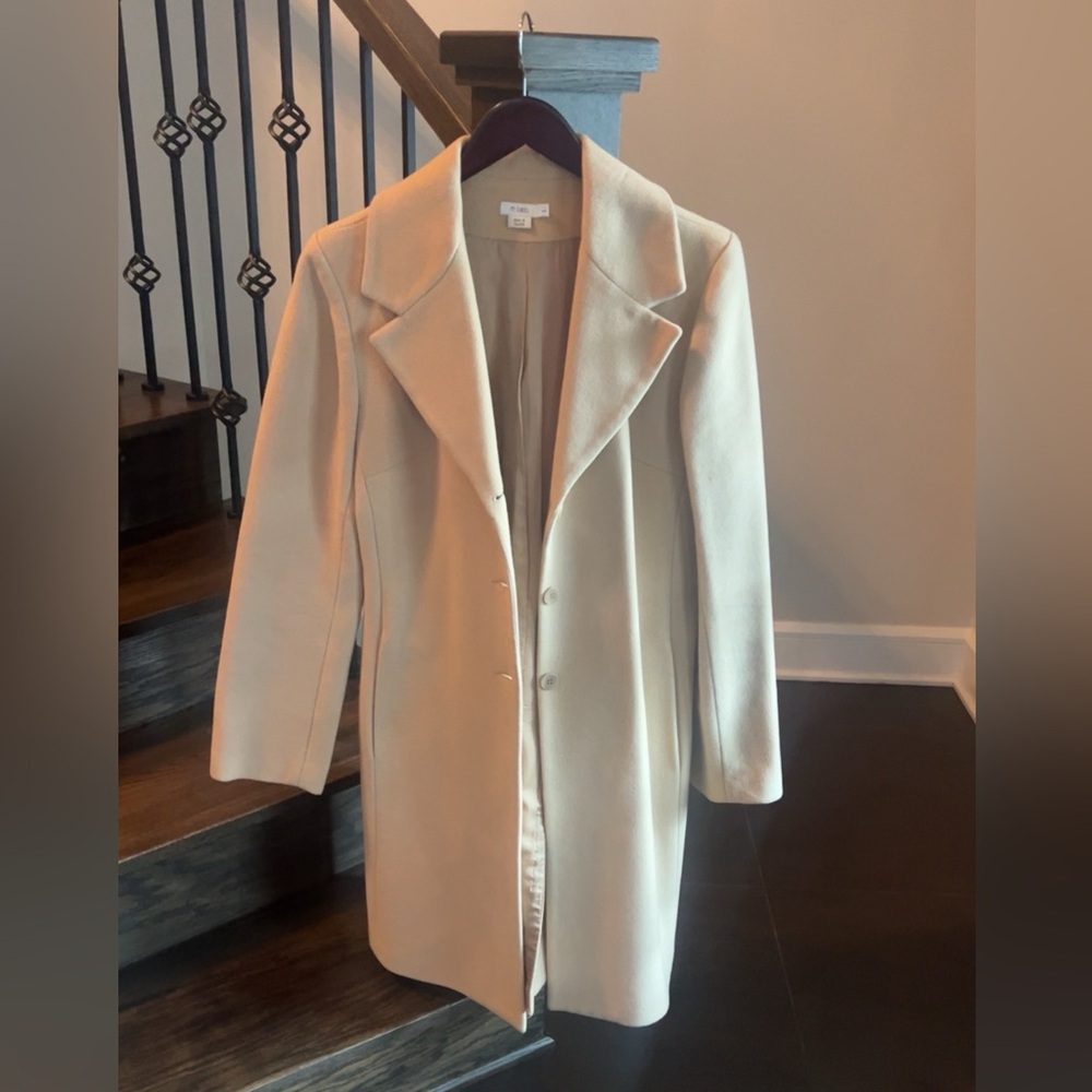 Chic Cream Trench Coat for Women